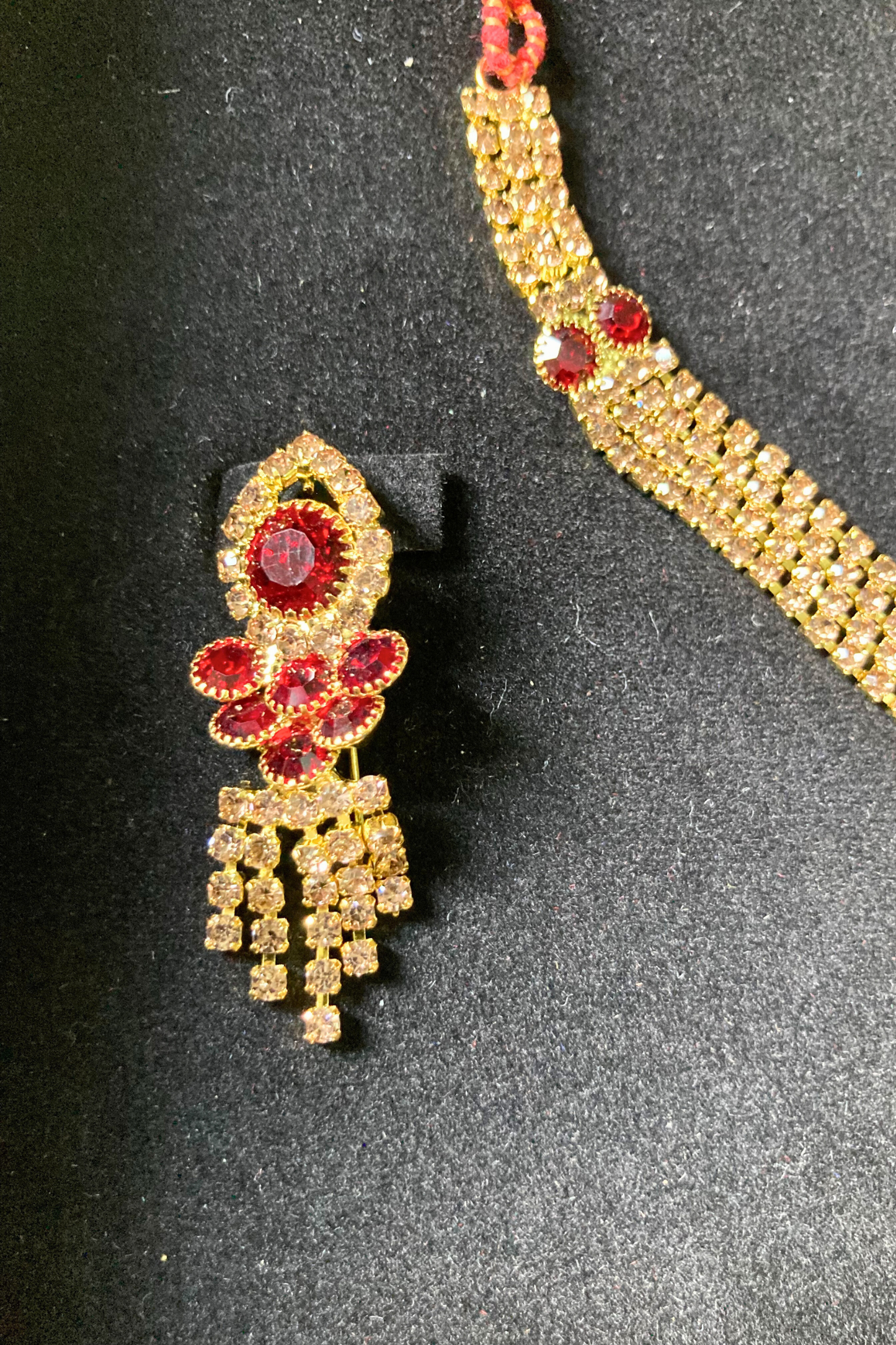 Charming Choker Set - Necklace and Earrings for Girls