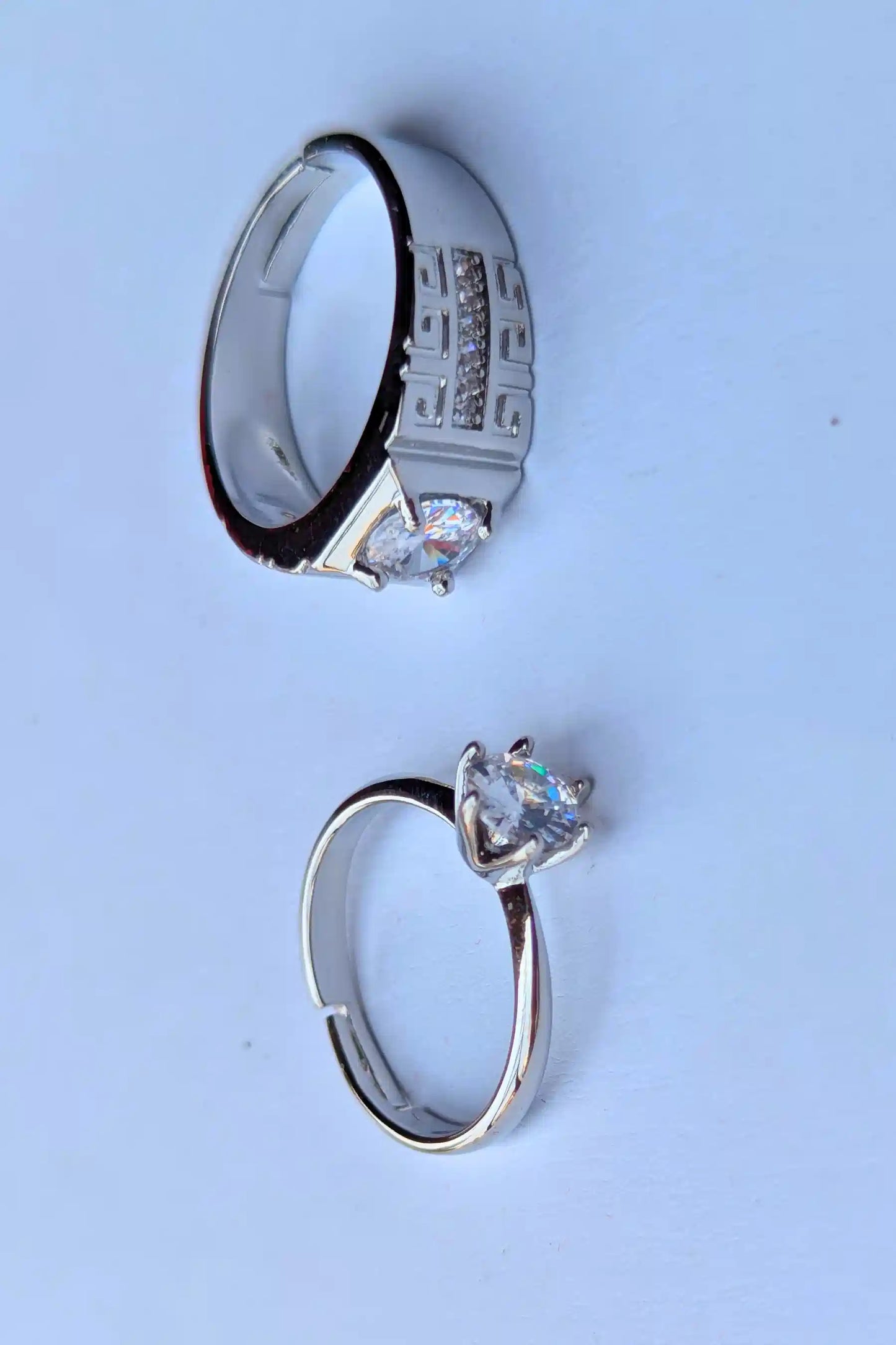 couple rings for husband and wife