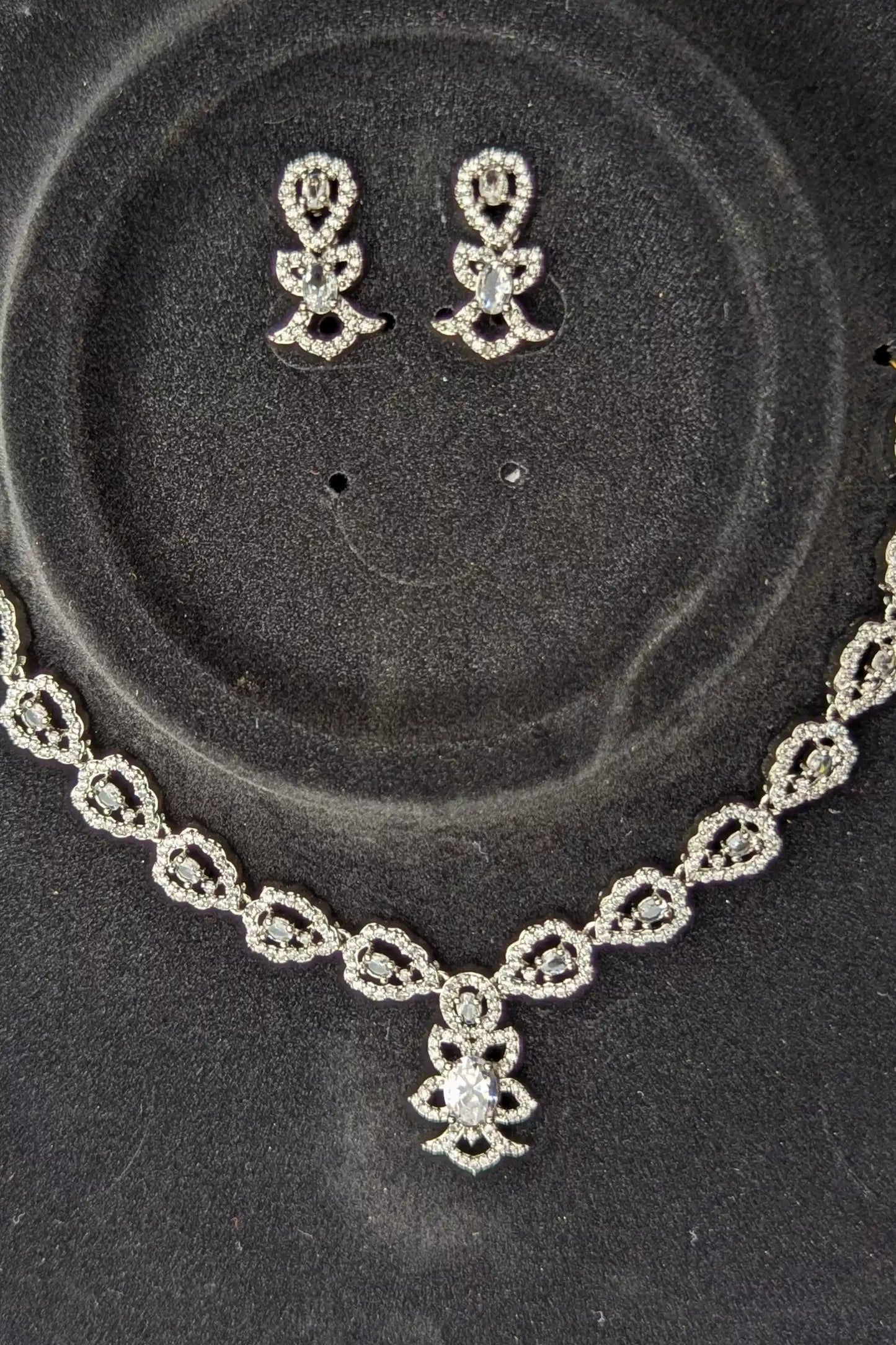 1 Carat Necklace and Earrings Set for Girls