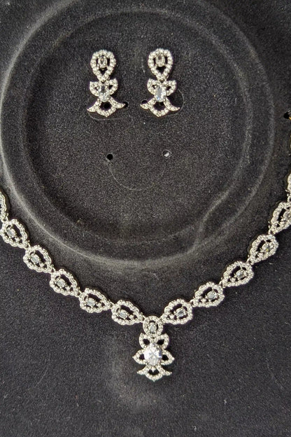 1 Carat Necklace and Earrings Set for Girls