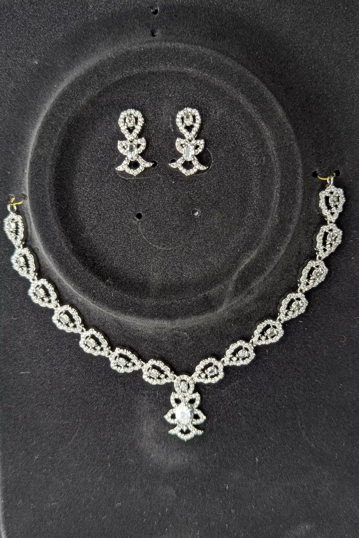 1 Carat Necklace and Earrings Set for Girls