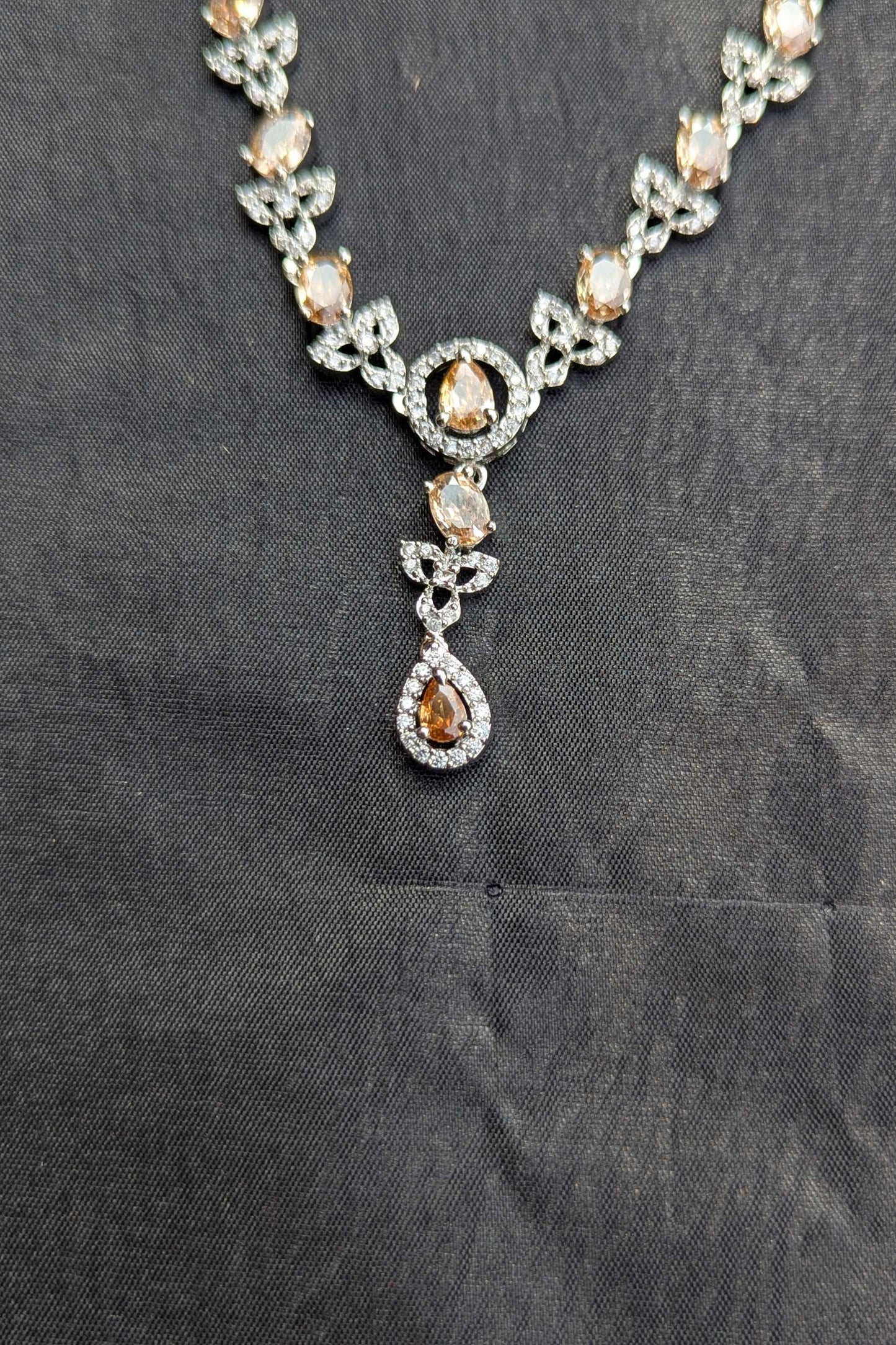 1-Carat Silver Necklace and Earrings Set Amber-toned - NKL135