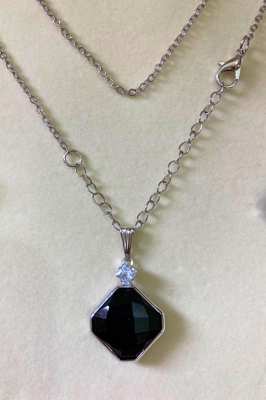Black Stone Pendant and Tops