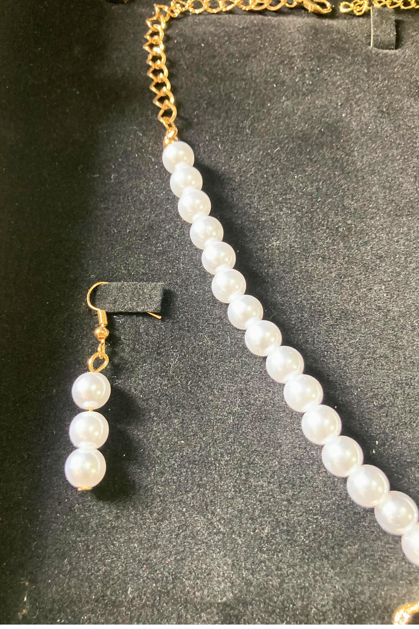 White Pearls Mala set for girls and Women