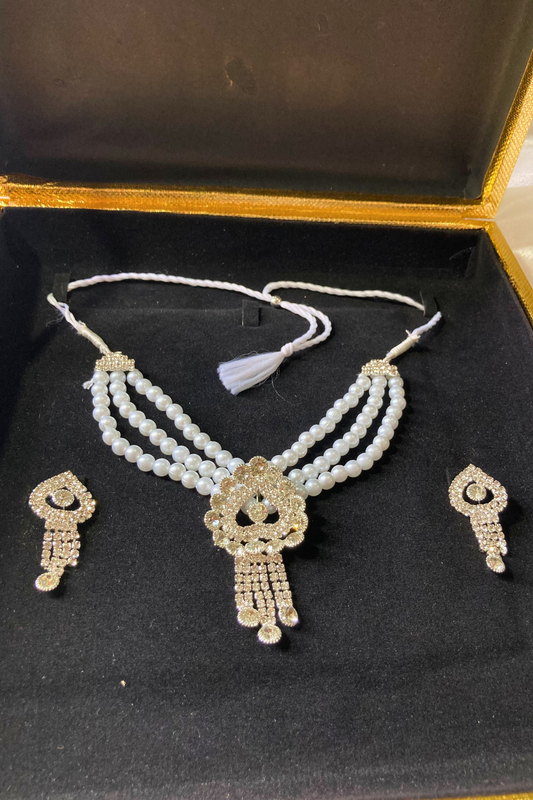 Pearl Choker and Earring Set for Women