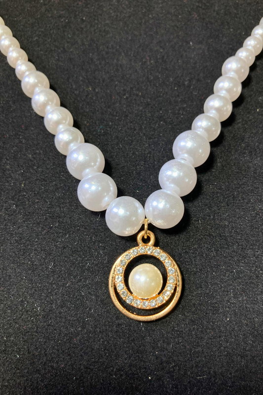 Beautiful White Pearls Mala Set for Girls and Women – Elegant Jewelry for Women With Round Locket