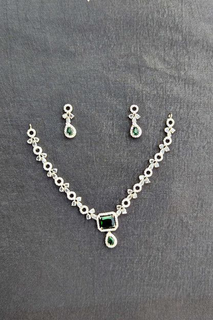 1 Carat Jewelry – Silver Crystal Necklace & Earrings Set - NKL 131