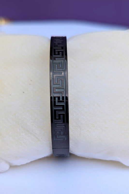 Black Oval Bracelet