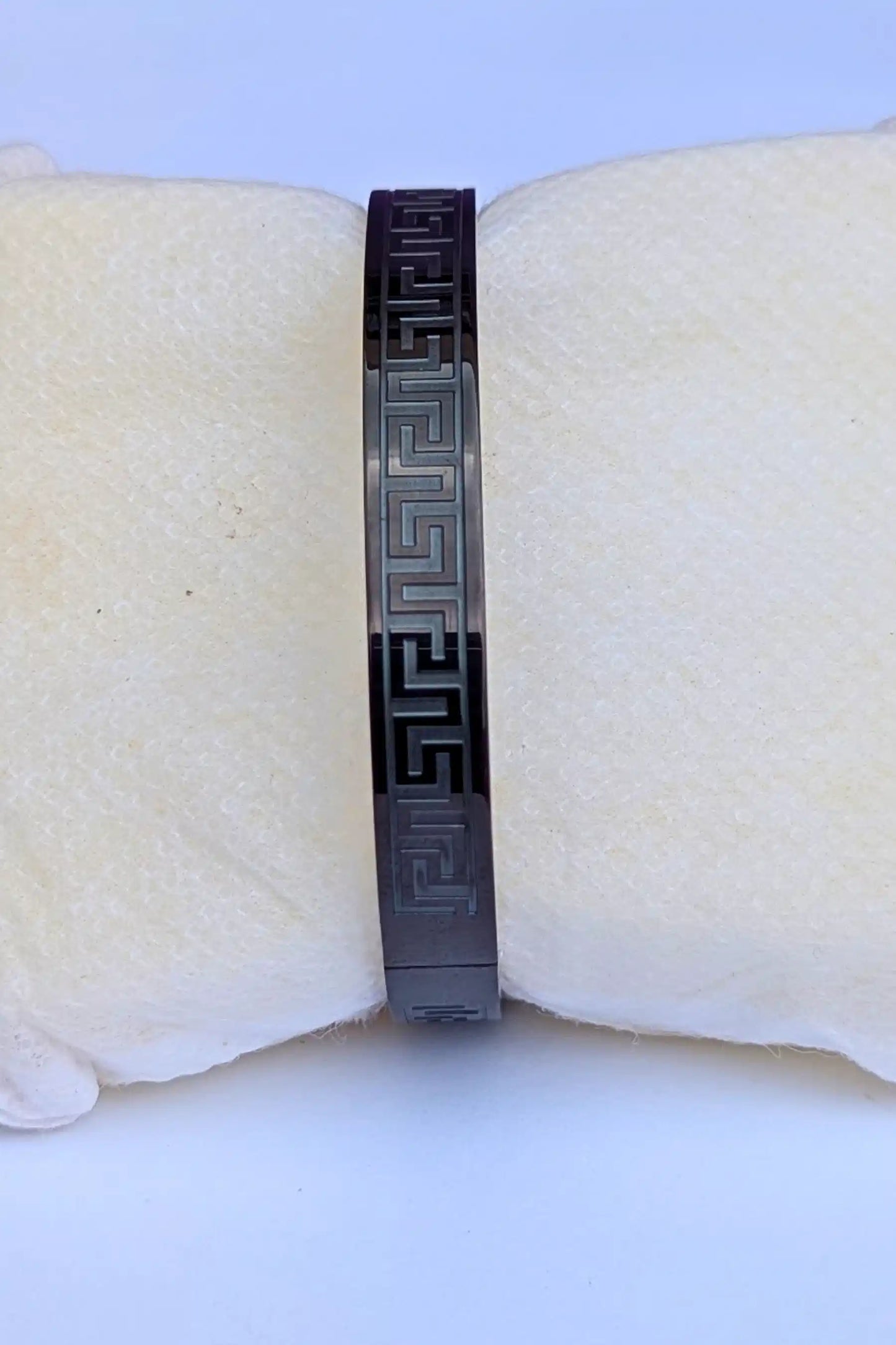black oval bracelet