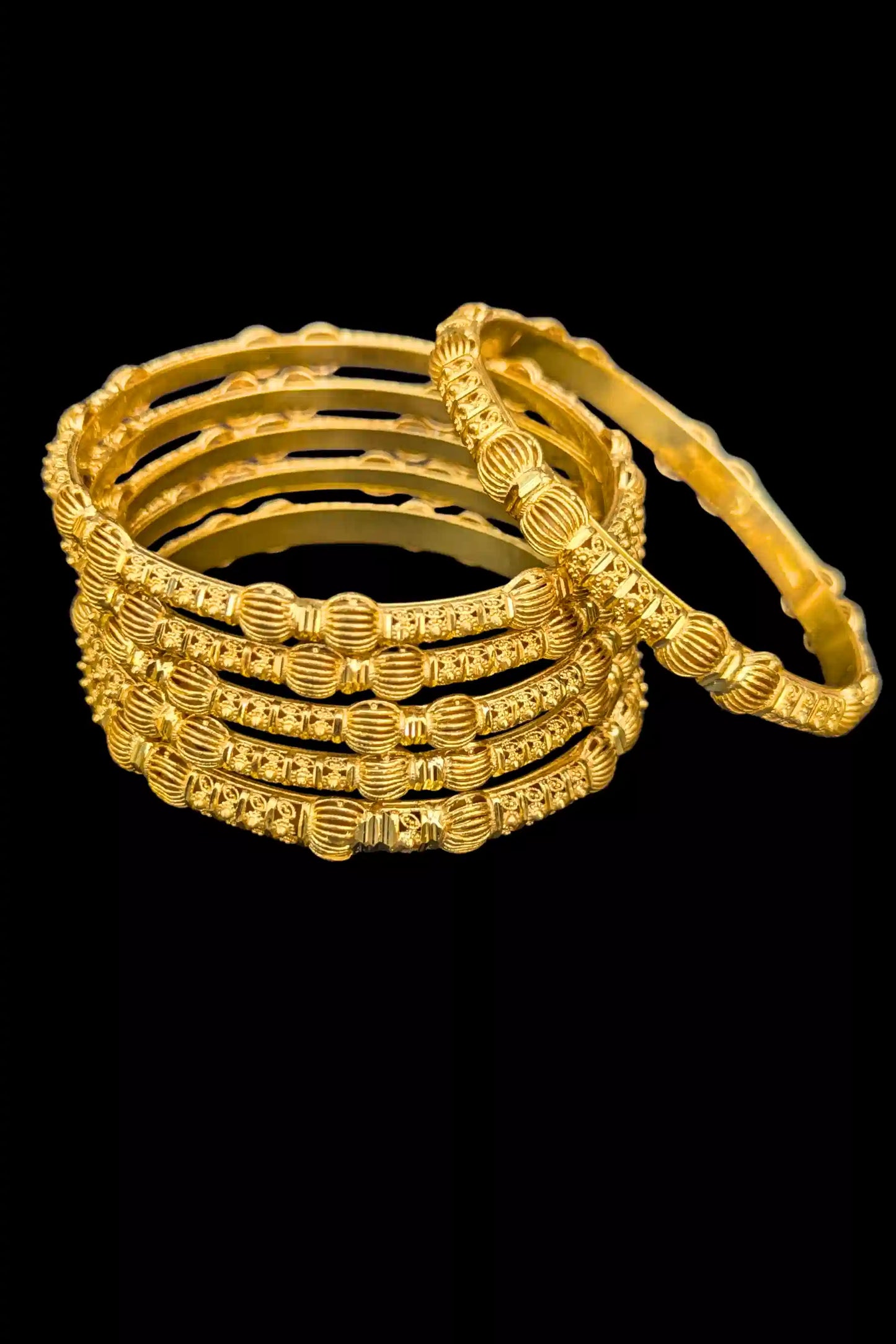 Gold Pleated Bridal Bangles– Valentina Jewelry