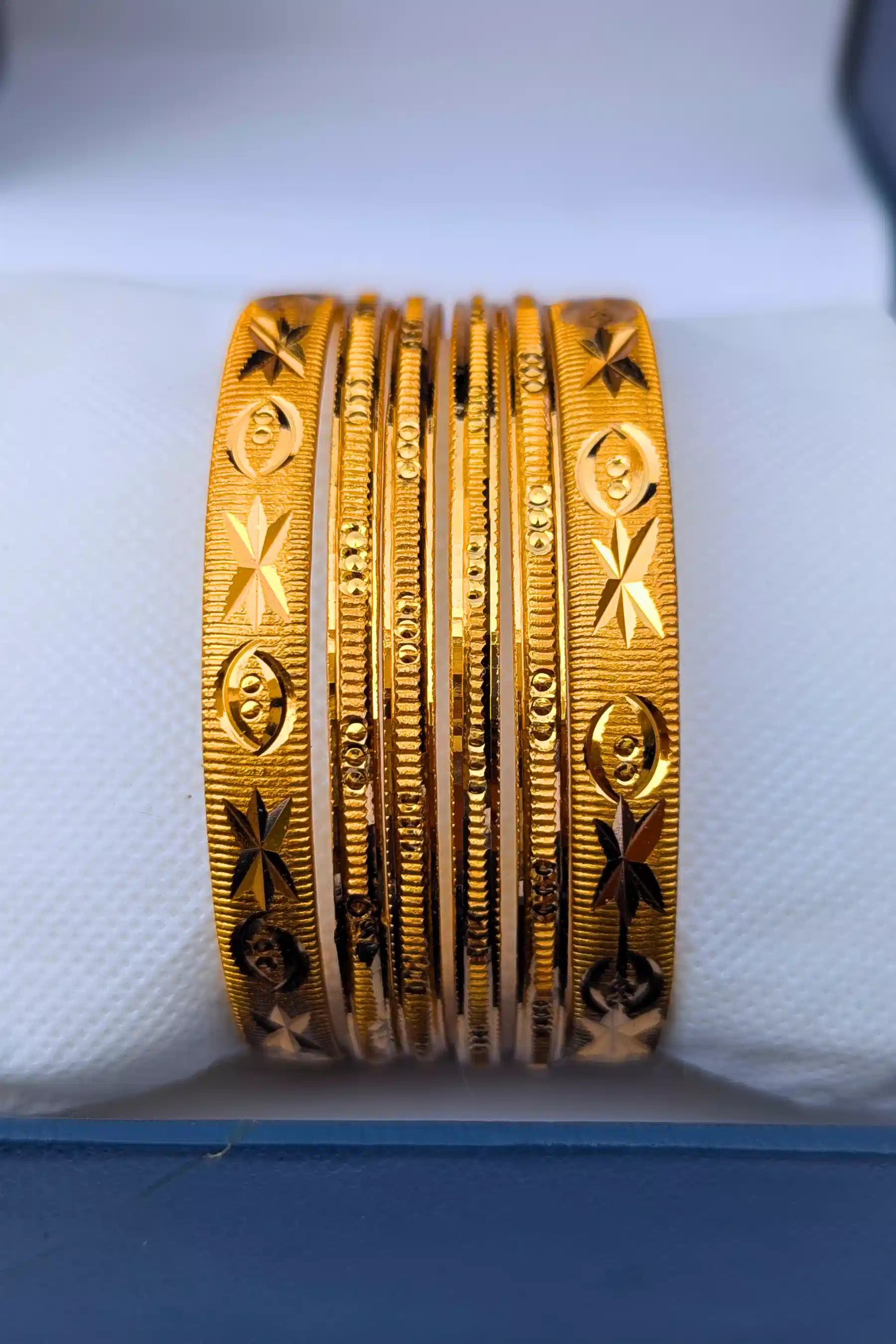 Golden Engraved Bangles Set – 2 Karray + 4 Bangles