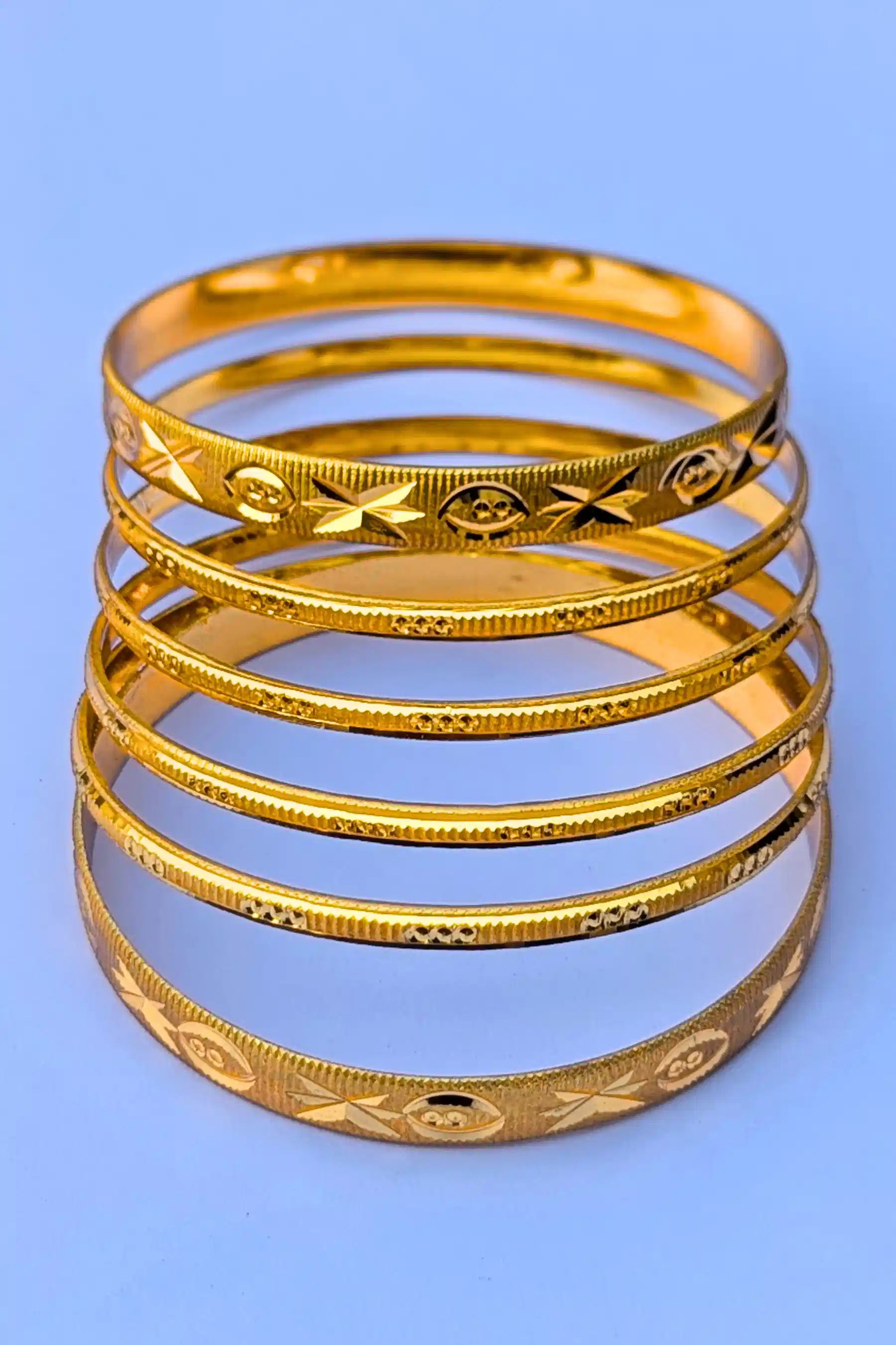 Golden Engraved Bangles Set – 2 Karray + 4 Bangles