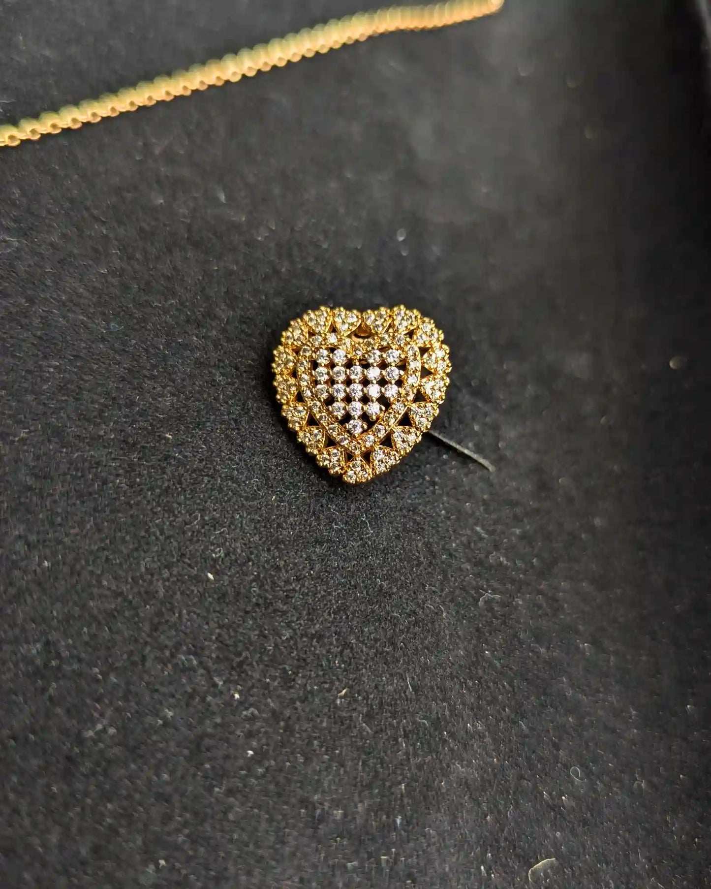 Golden Heart Locket with Earrings – Jewelry Set for Girls and Women