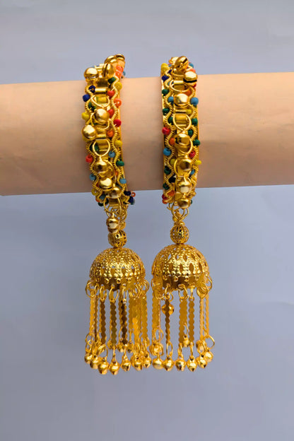 Multicolor beaded karray