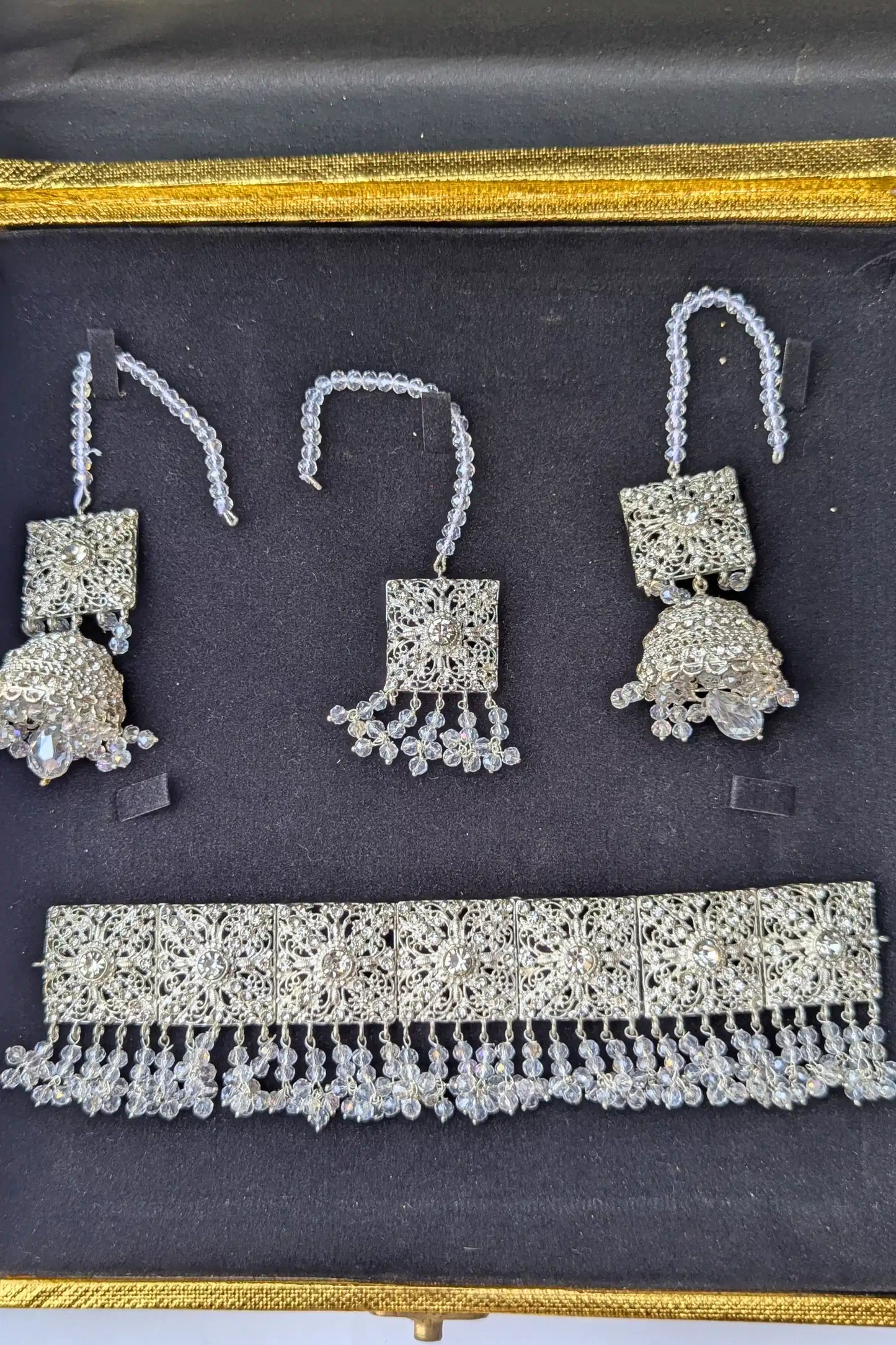 Silver Necklace Set for Girls – With Jhumkay and Matha Patti