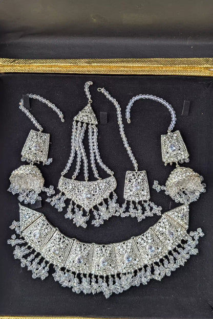 Bridal Jewelry Set (Jhumki, Matha Patti, and Necklace) Valentina Jewelry