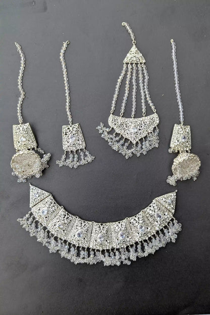 Bridal Jewelry Set (Jhumki, Matha Patti, and Necklace) Valentina Jewelry