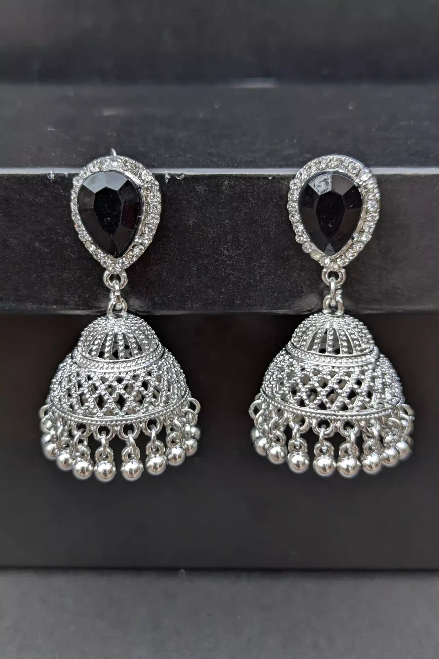Elegant Silver Jhumkay with Stunning Black Stone:&nbsp;Valentina Jewelry