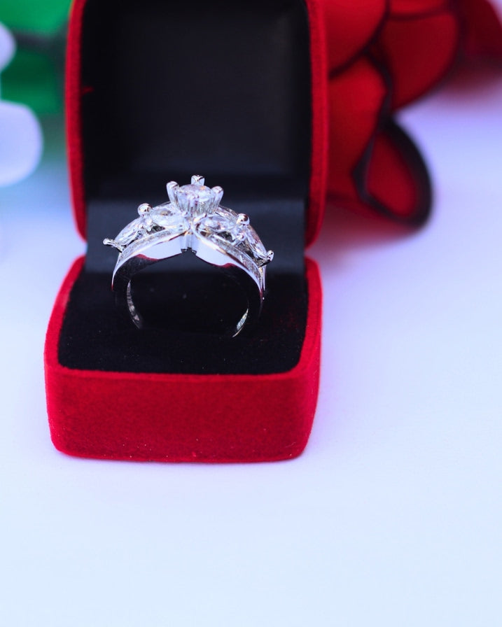 Silver Ring for Women – Jewelry for Girls in Pakistan